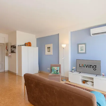 Διαμέρισμα Liiiving In - Lobo 2 *